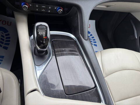 2019 Buick Enclave Essence