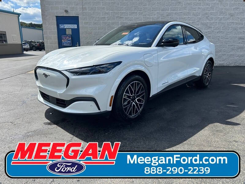 2025 Ford Mustang Mach-E Premium