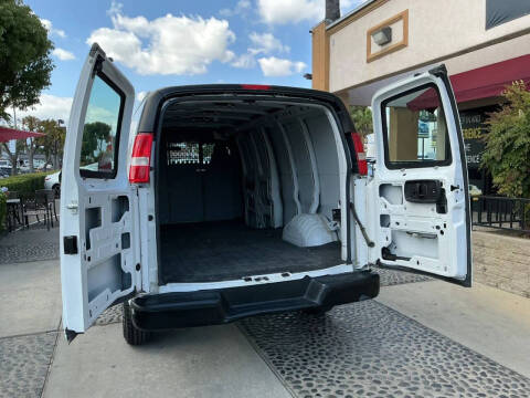 2020 Chevrolet Express 2500