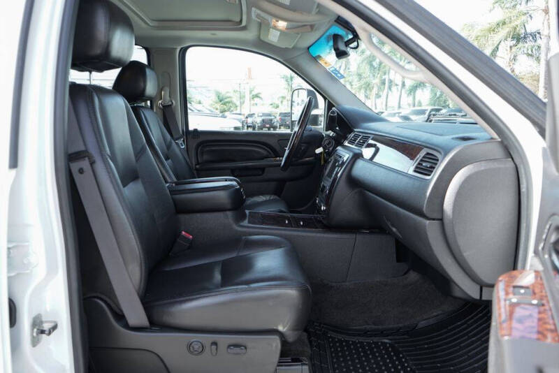 2011 GMC Sierra 3500HD