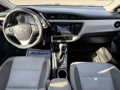 2017 Toyota Corolla LE