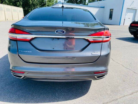 2017 Ford Fusion SE