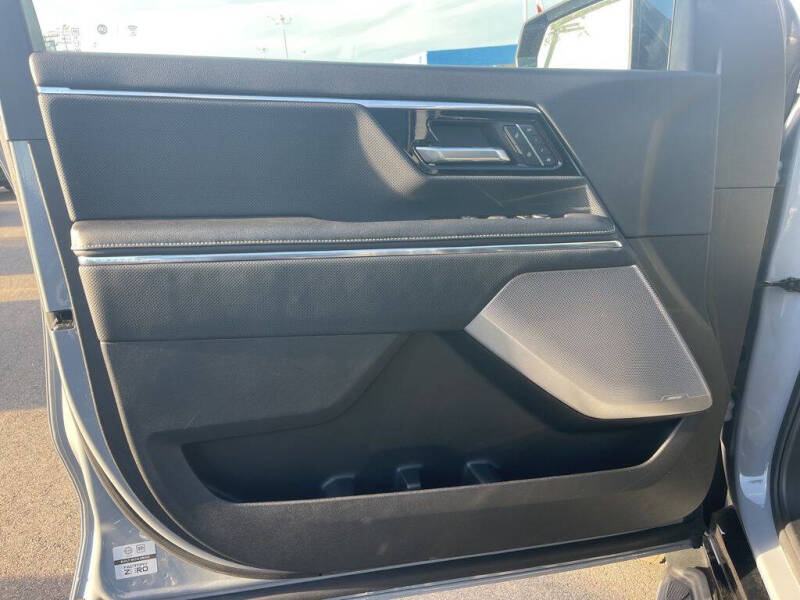 2024 GMC Sierra EV Denali Edition 1