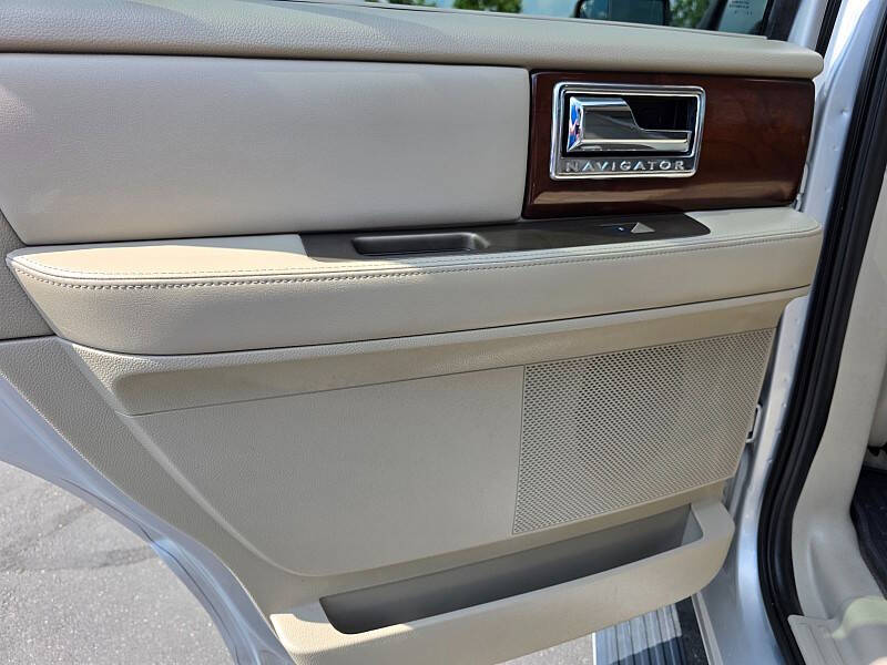 2014 Lincoln Navigator