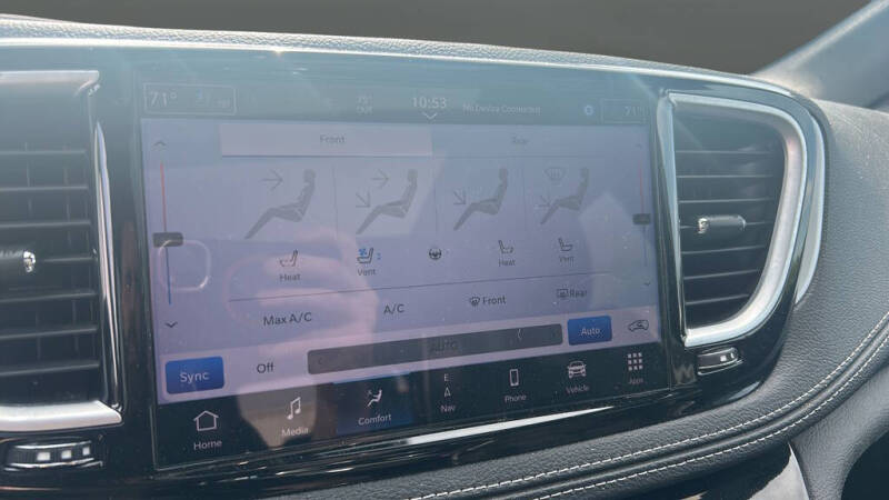 2025 Chrysler Pacifica Limited