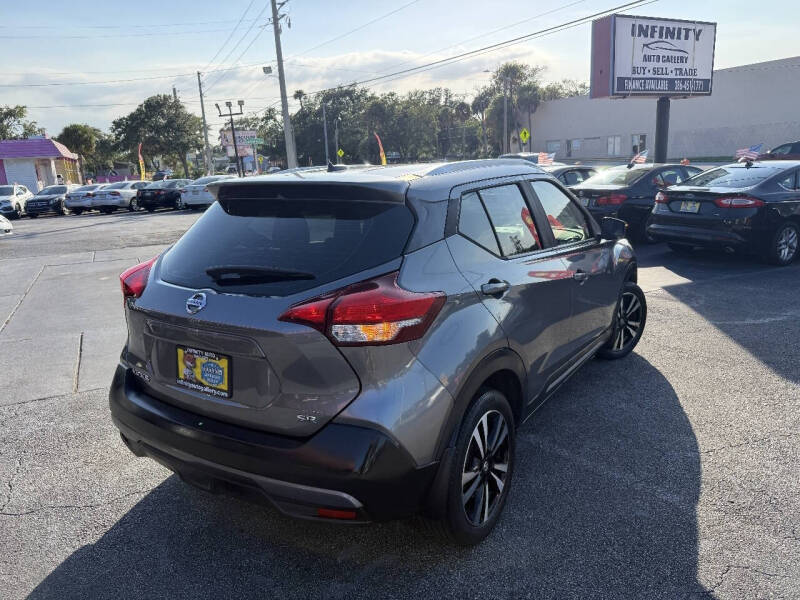 2019 Nissan Kicks SR