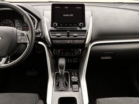 2025 Mitsubishi Eclipse Cross SE