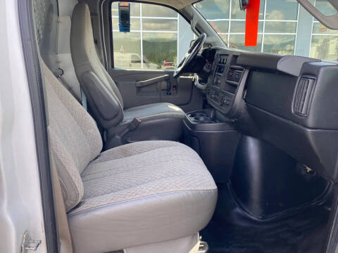 2016 Chevrolet Express 2500