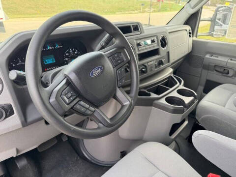 2024 Ford E-Series