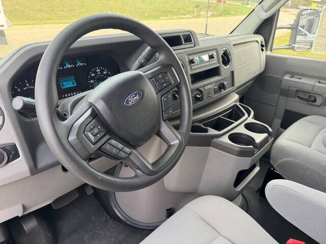 2024 Ford E-Series