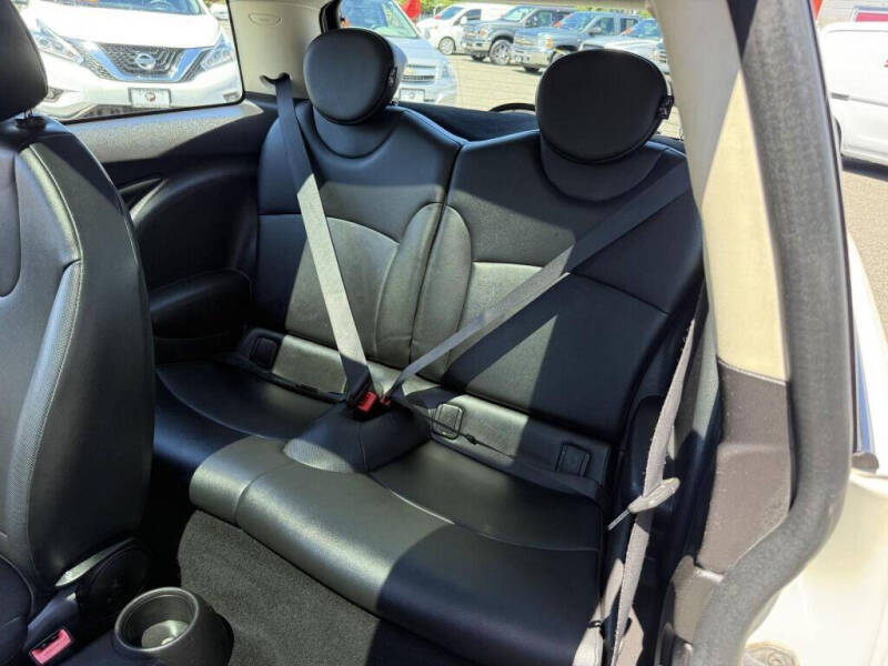 2013 MINI Hardtop Cooper