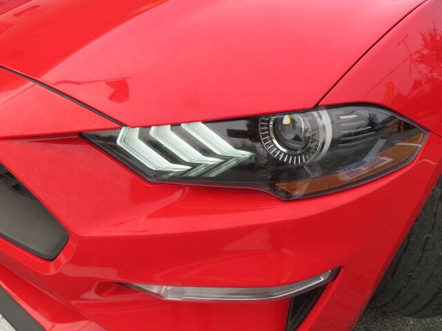 2021 Ford Mustang EcoBoost