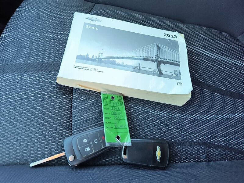 2013 Chevrolet Sonic LT Auto