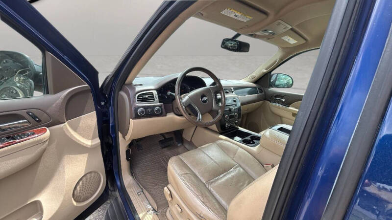 2013 Chevrolet Avalanche LT Black Diamond