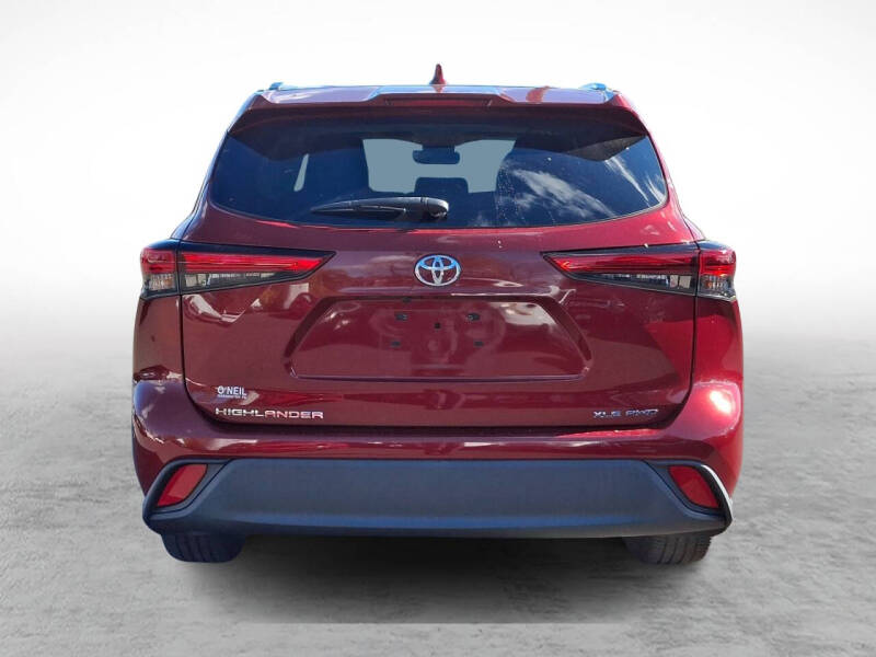 2021 Toyota Highlander XLE
