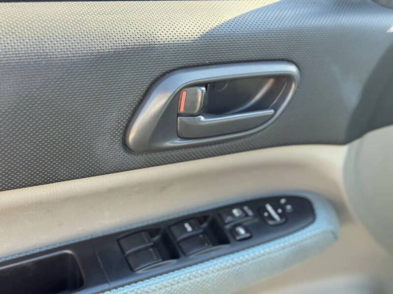 2005 Subaru Forester X