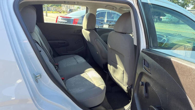 2020 Chevrolet Sonic LT