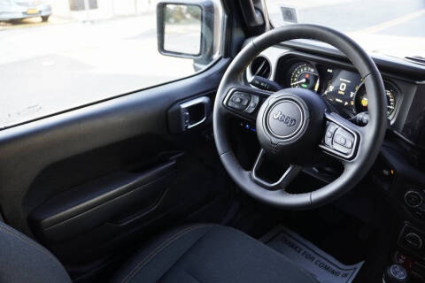 2024 Jeep Wrangler Willys 4xe