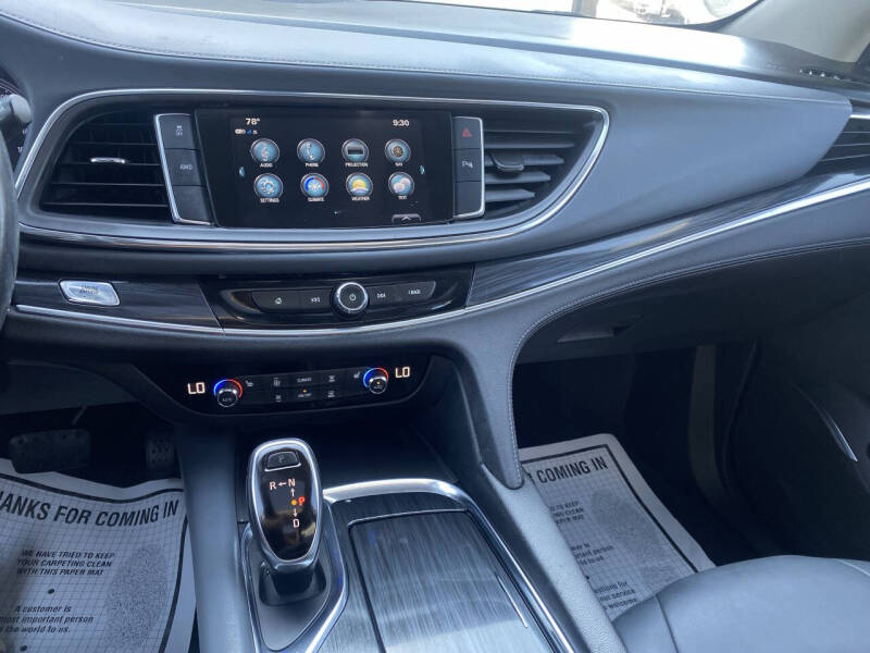 2019 Buick Enclave Essence
