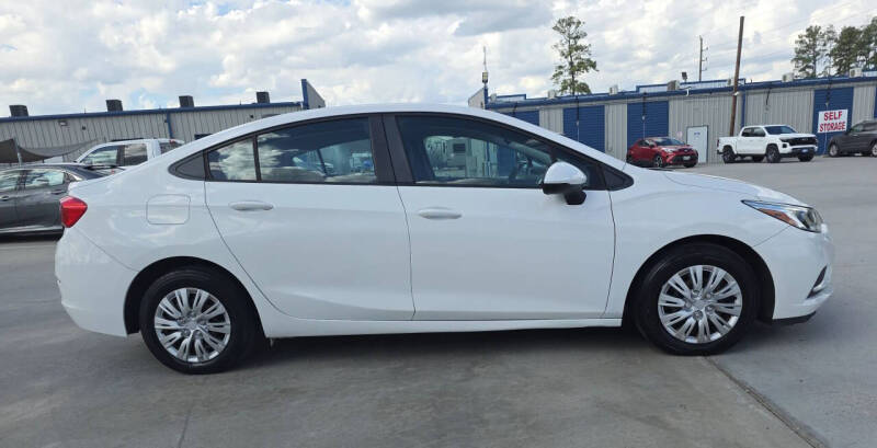 2017 Chevrolet Cruze LS Auto