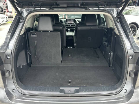 2020 Toyota Highlander XLE