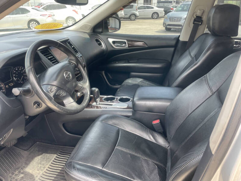 2014 Nissan Pathfinder Platinum