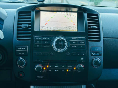 2012 Nissan Pathfinder S