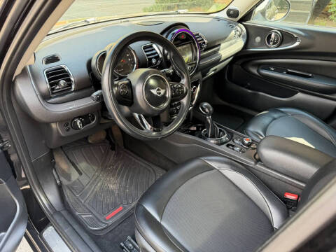 2017 MINI Clubman Cooper