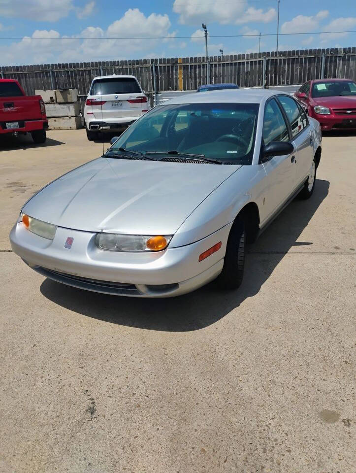 Gray 2002 Saturn S-Series SL1 SL1 4dr Sedan 1