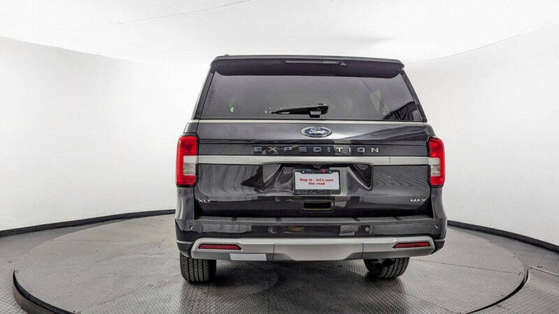 2024 Ford Expedition MAX XLT