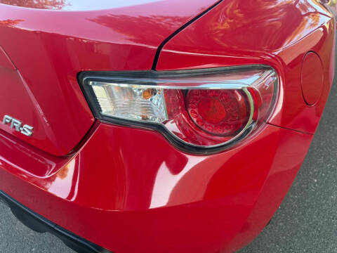 2016 Scion FR-S