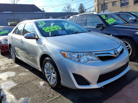 2013 Toyota Camry LE