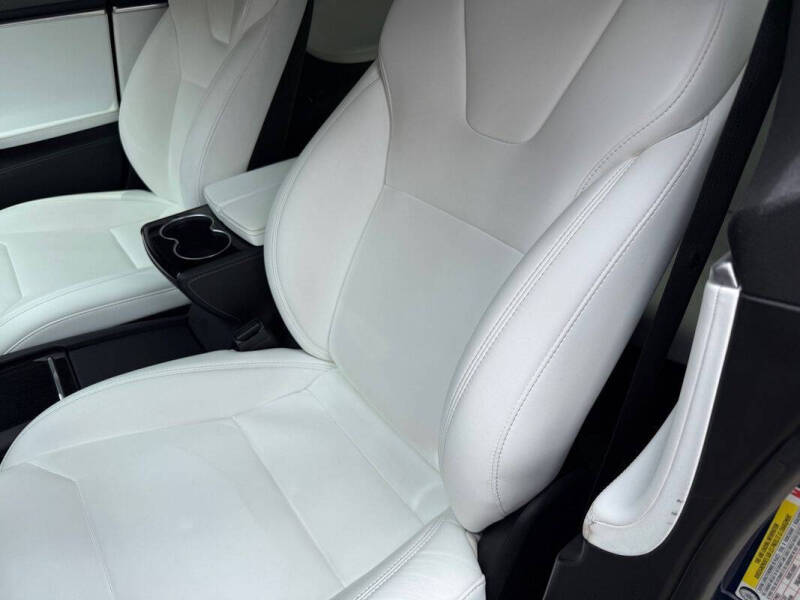 2017 Tesla Model S