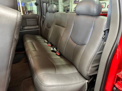 2004 Chevrolet Silverado 1500 SS