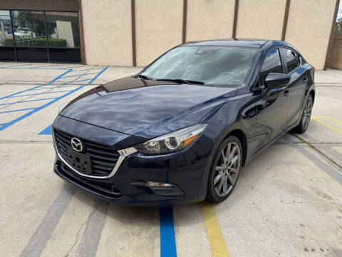 2018 Mazda MAZDA3 Touring