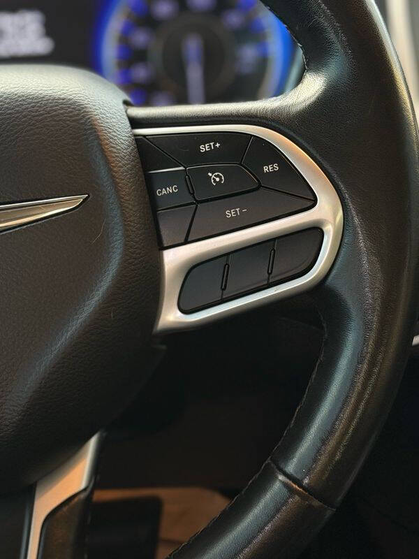 2019 Chrysler 300 Touring