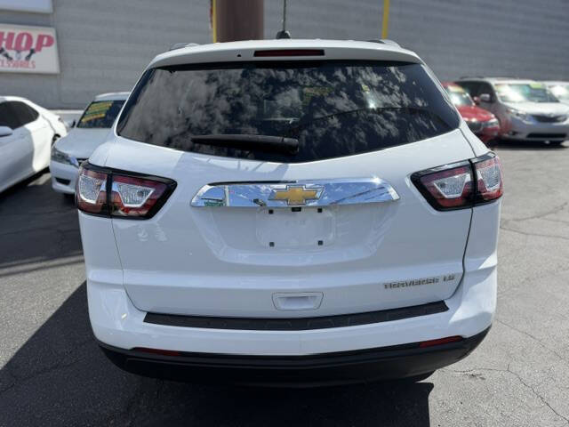2016 Chevrolet Traverse LS