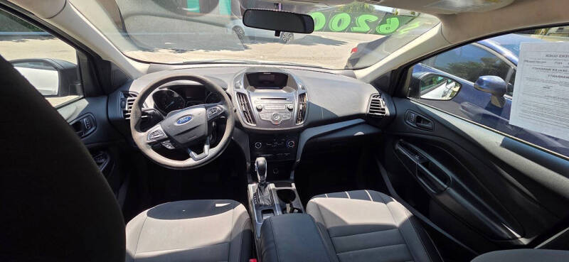 2017 Ford Escape S