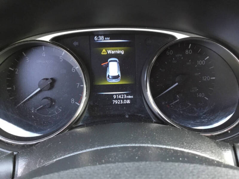 2016 Nissan Rogue S
