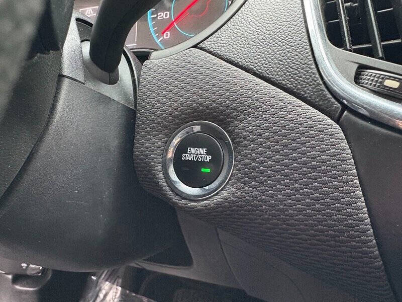 2017 Chevrolet Cruze LT Auto