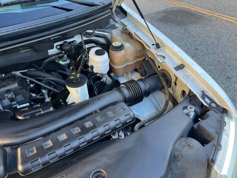 2004 Ford F-150 Lariat