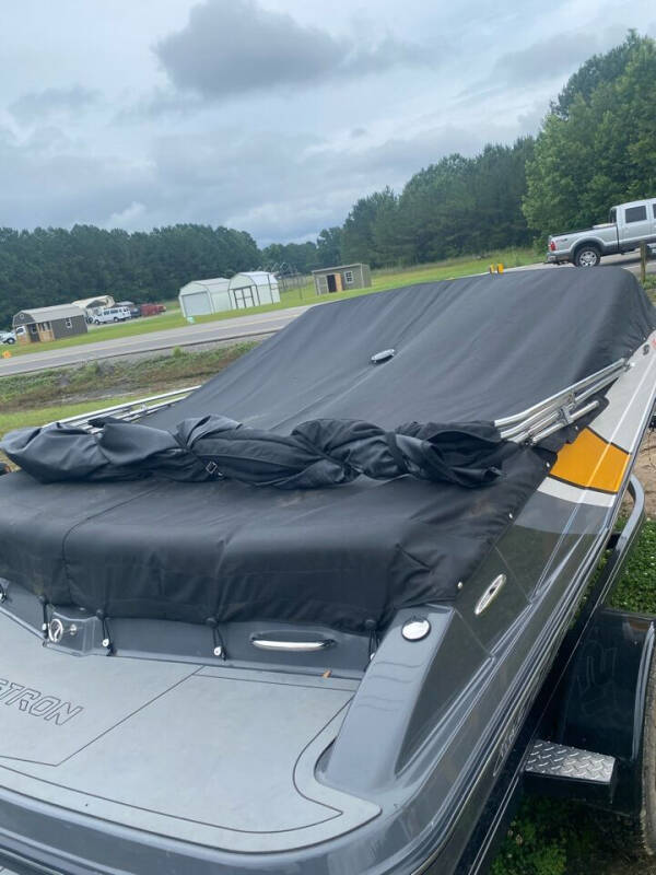 2016 Glastron GTS 185