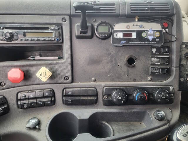 2014 Freightliner Cascadia