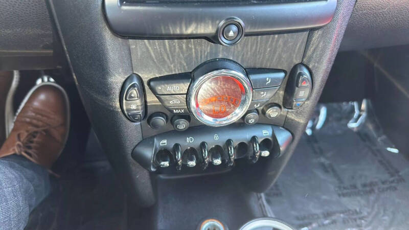 2011 MINI Cooper John Cooper Works