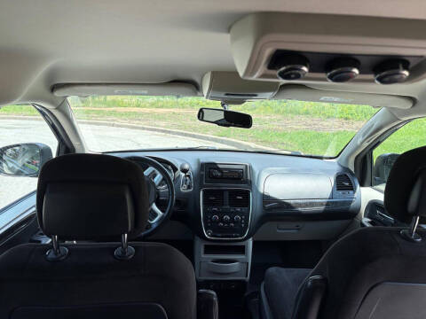 2014 Dodge Grand Caravan SXT 30th Anniversary