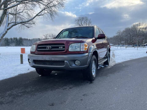 2004 Toyota Sequoia SR5
