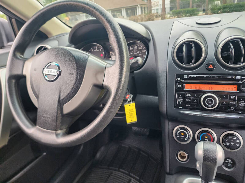 2014 Nissan Rogue Select S