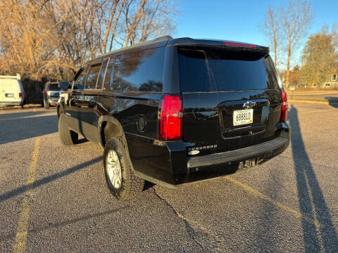 2015 Chevrolet Suburban LS