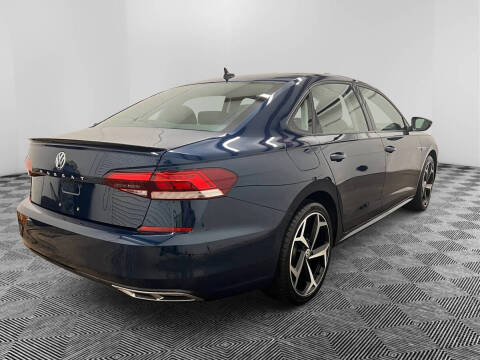 2020 Volkswagen Passat R-Line