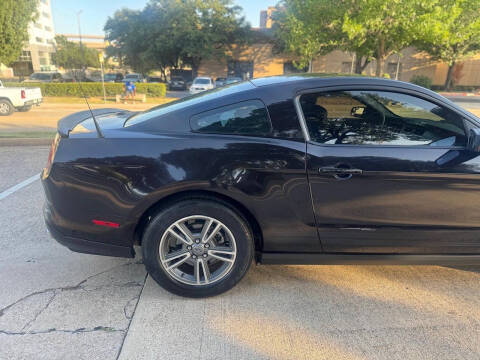 2012 Ford Mustang V6 Premium